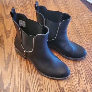 Rocket Dog Chelsea boots Size 8